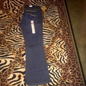 Flare Cruel Girl 7x32 reg low and lean